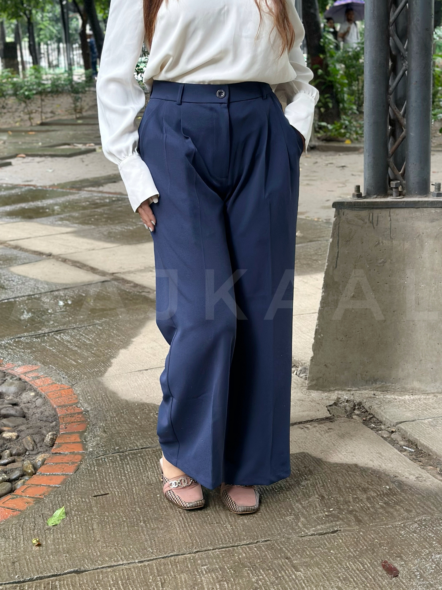 Navy Blue Loose Fitted Wide Leg Pant