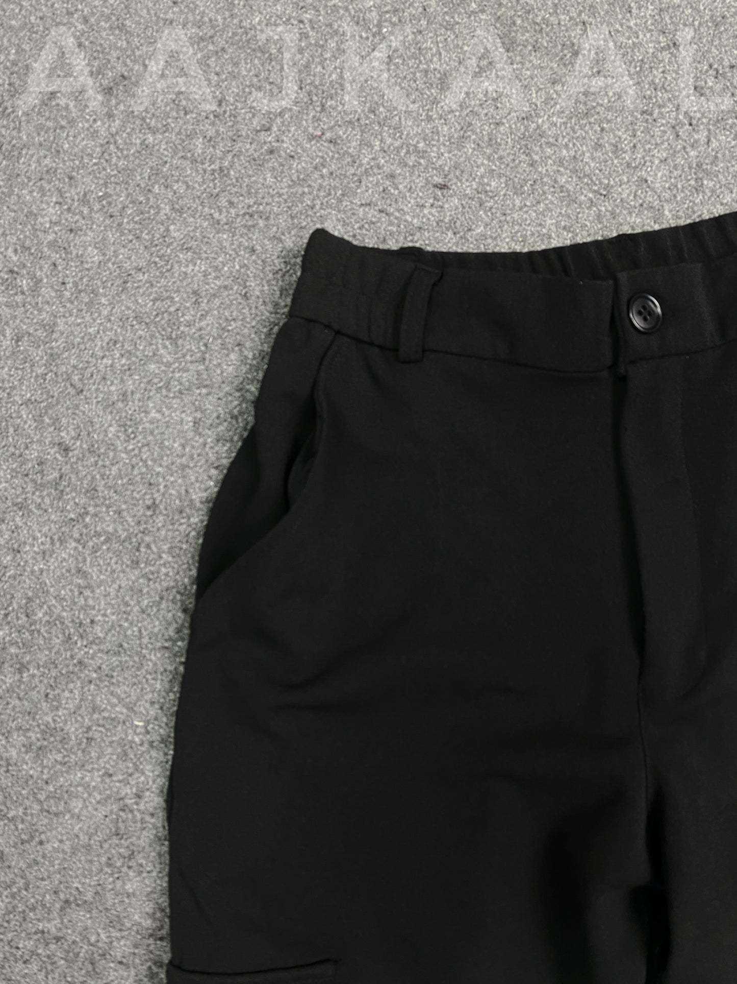 Men Black 6 Pocket Cargo Pants