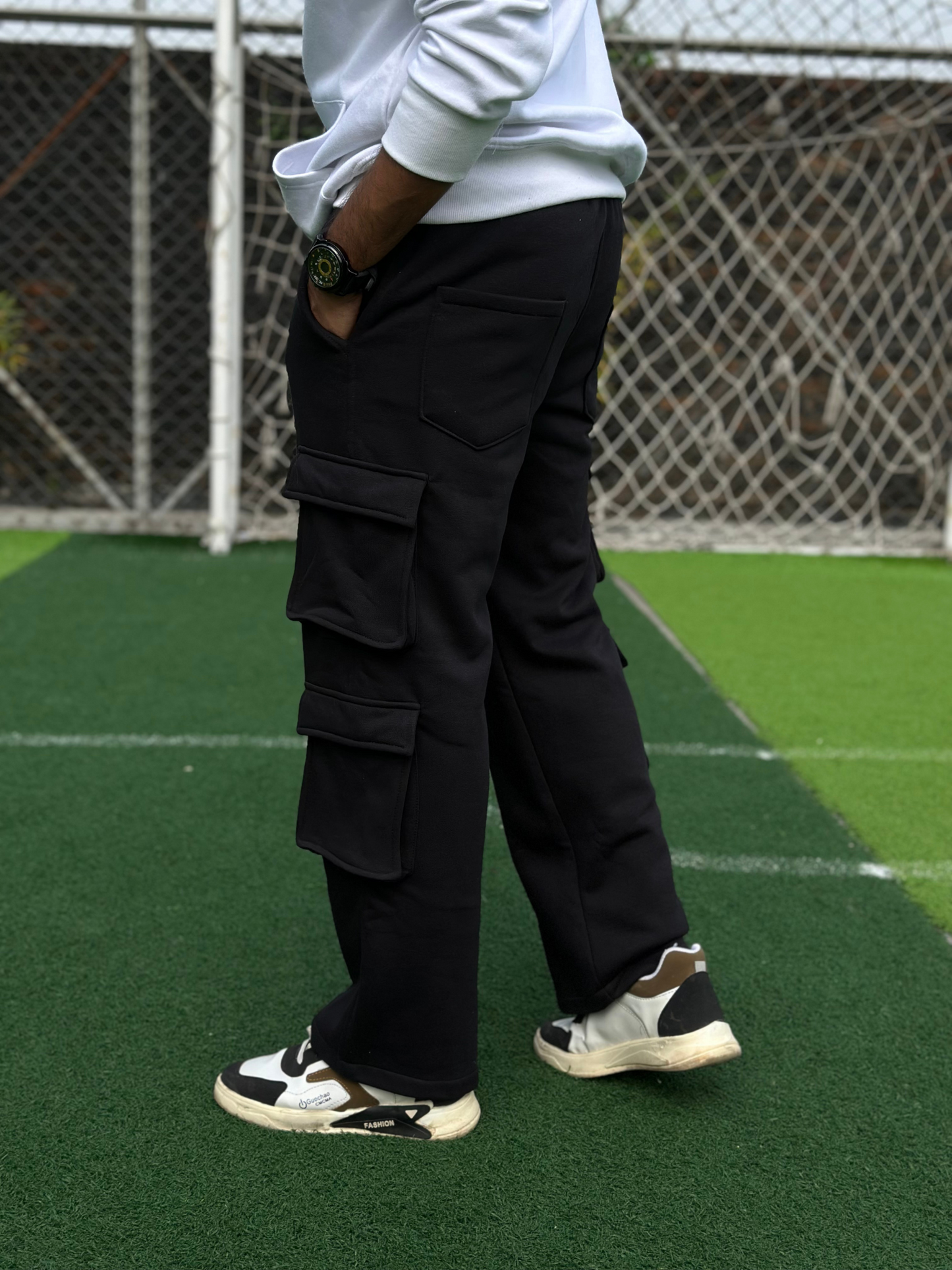 Men Black 8 Pockets Baggy Sweatpant