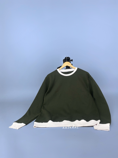 Green Contrasted Sweatshirt