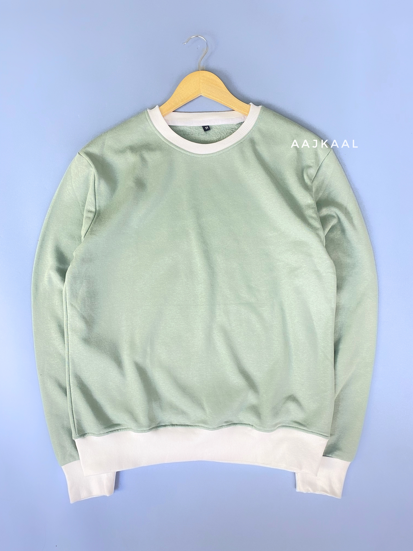 Light Green Contrasted Sweatshirt