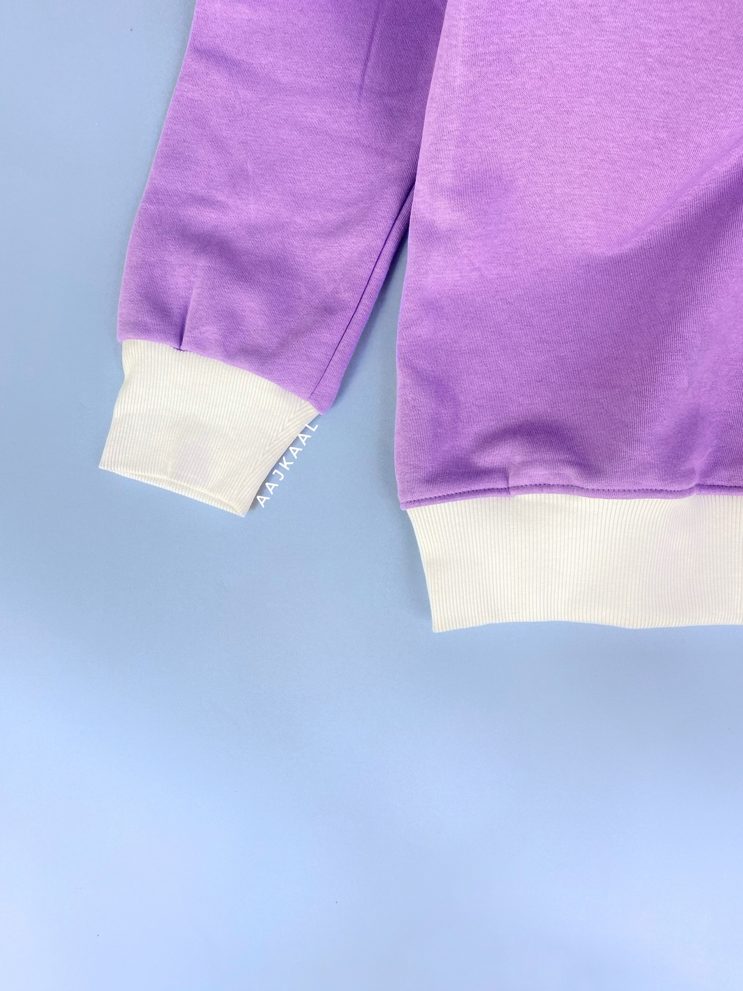 Lavender Contrasted Sweatshirt