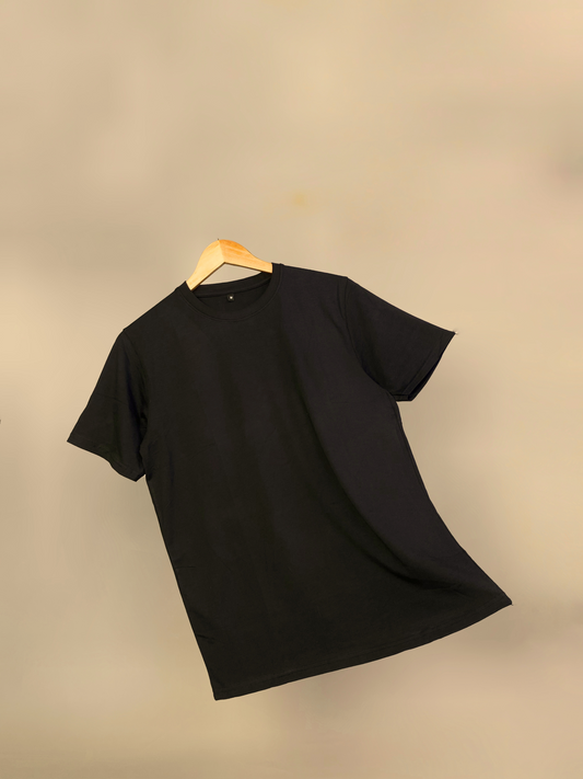 Black Basic T-shirt